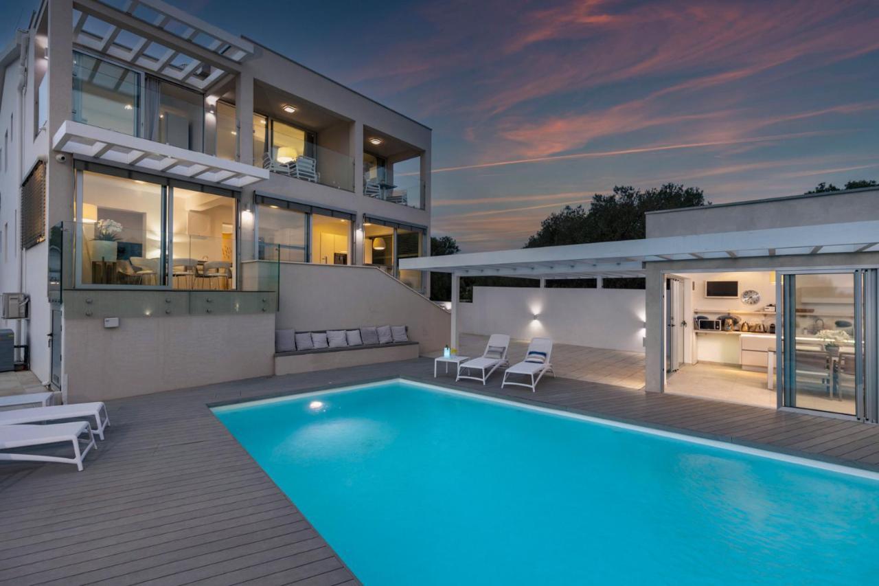 Lalic Gallery Villa 比比涅 外观 照片