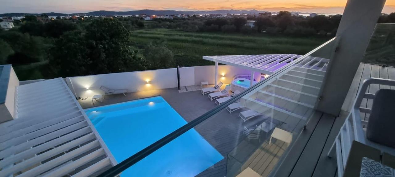Lalic Gallery Villa 比比涅 客房 照片