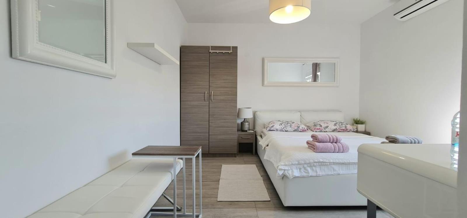 Lalic Gallery Villa 比比涅 客房 照片