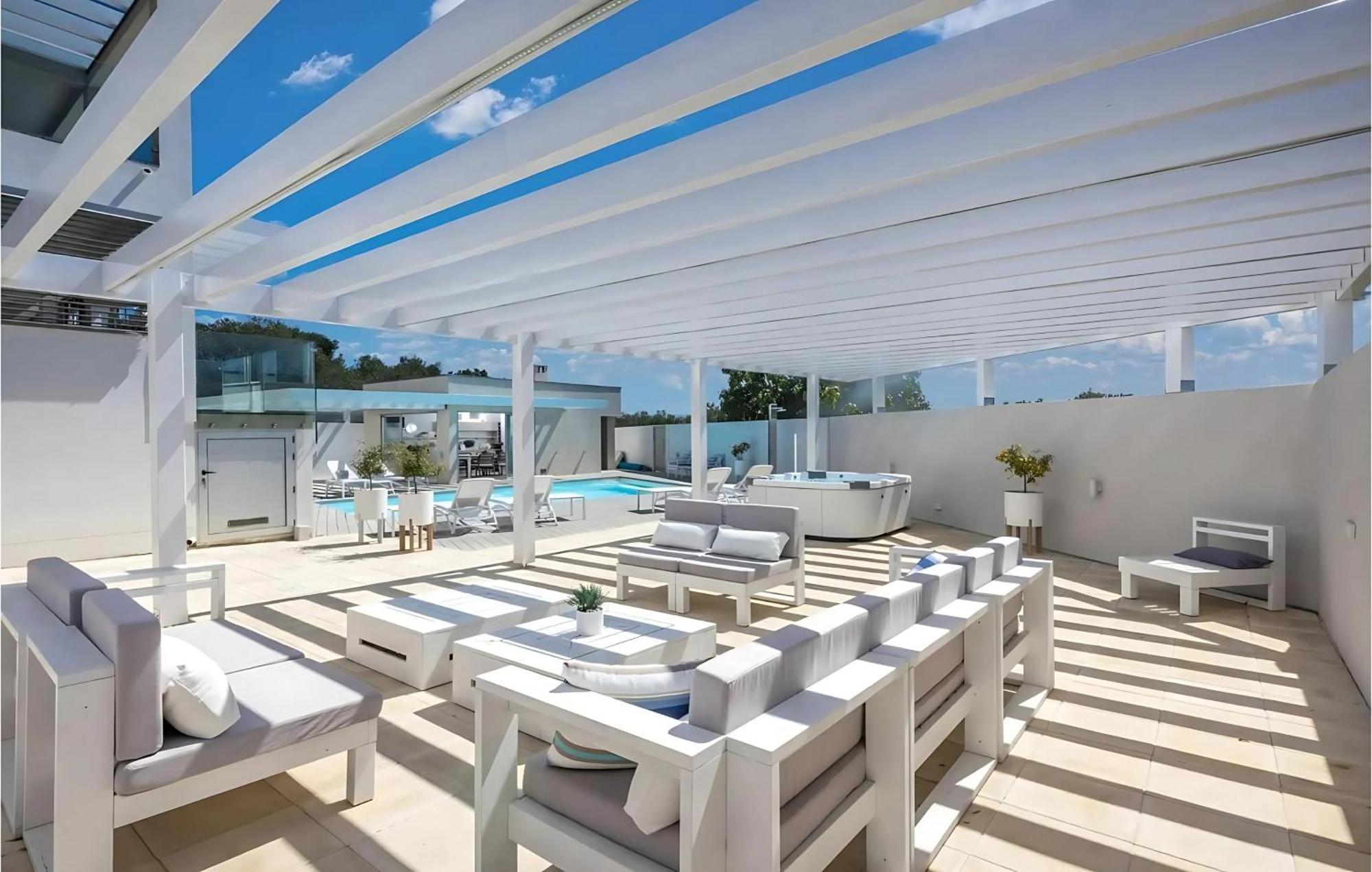 Lalic Gallery Villa 比比涅 外观 照片