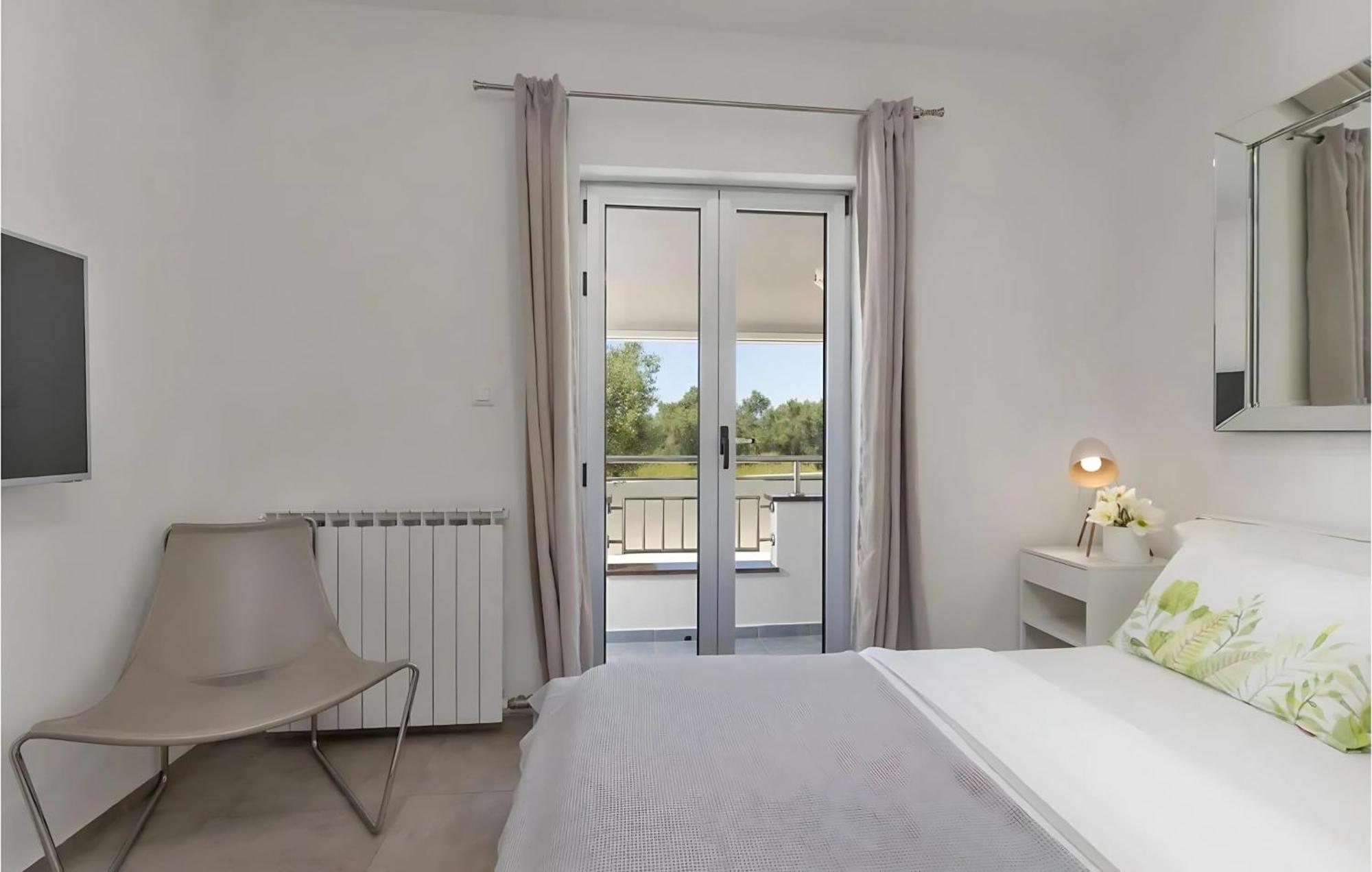 Lalic Gallery Villa 比比涅 外观 照片
