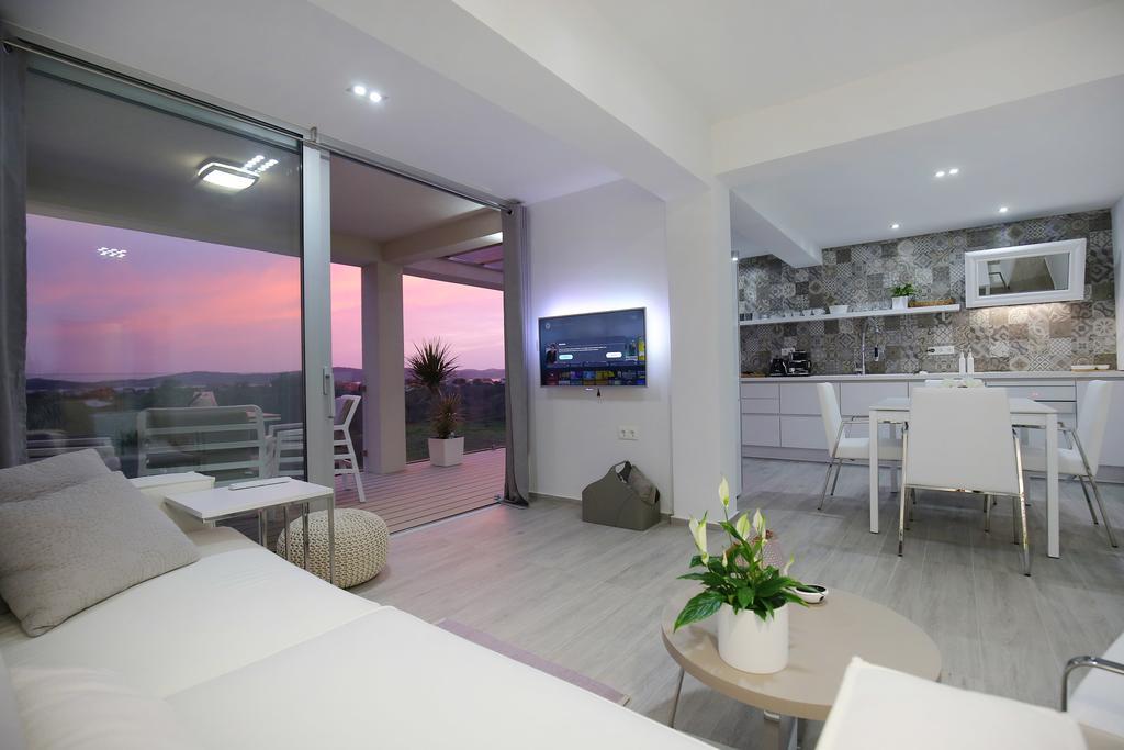 Lalic Gallery Villa 比比涅 外观 照片