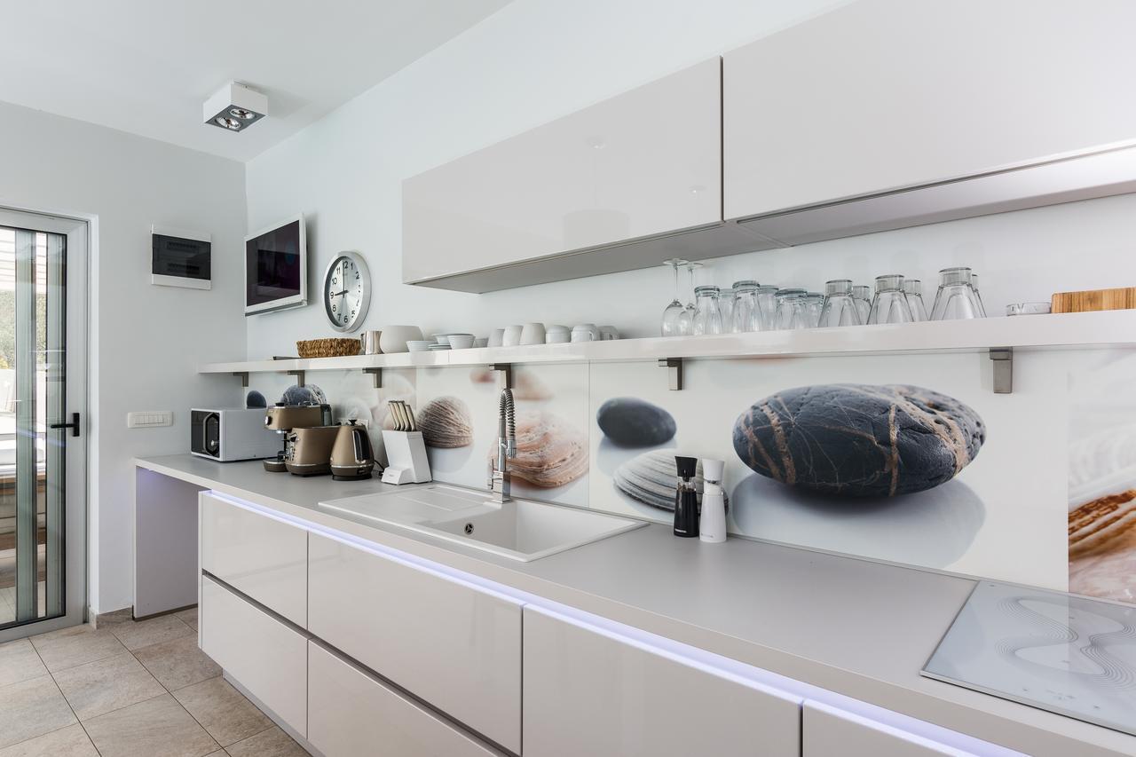 Lalic Gallery Villa 比比涅 外观 照片