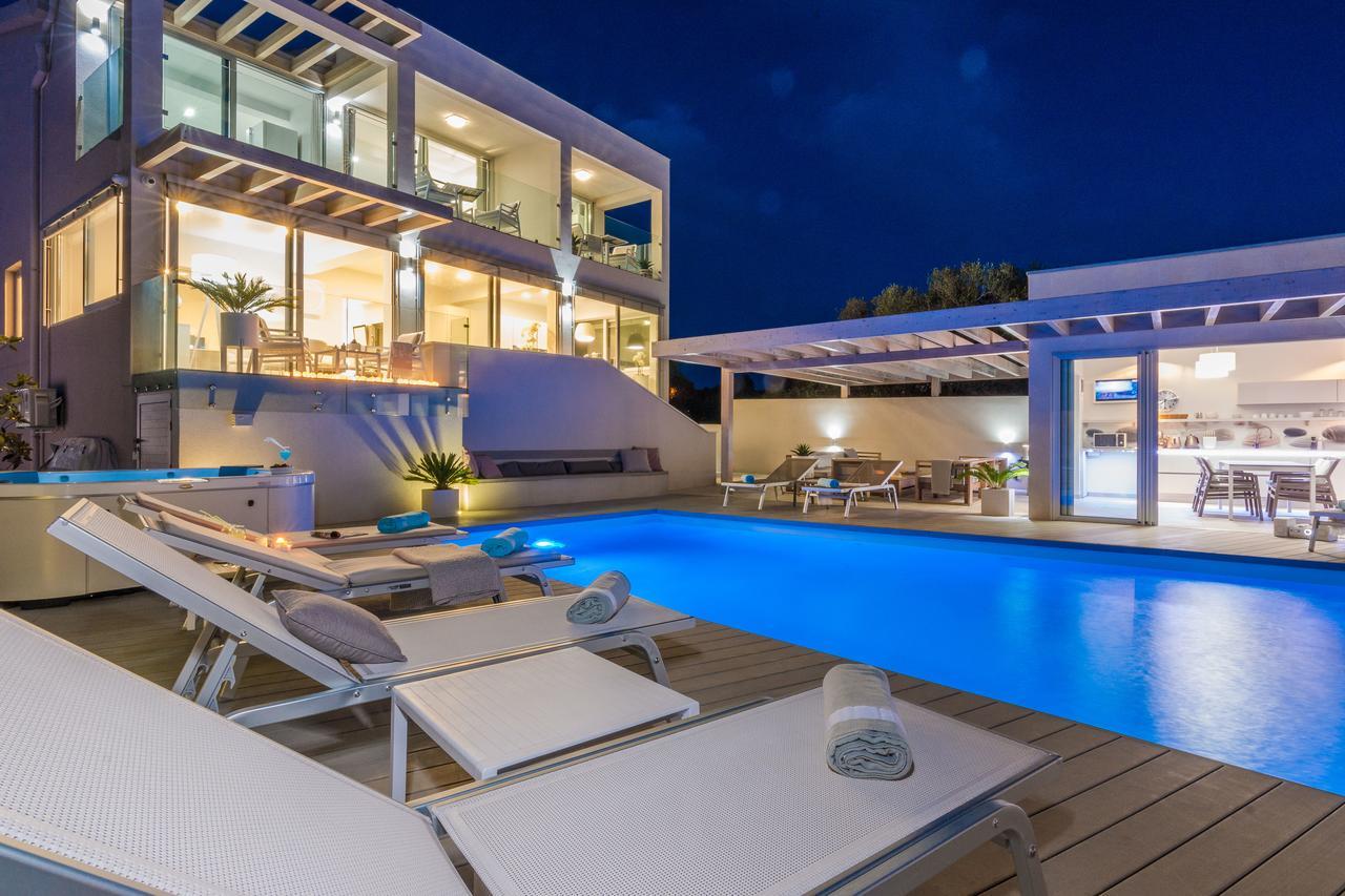 Lalic Gallery Villa 比比涅 外观 照片